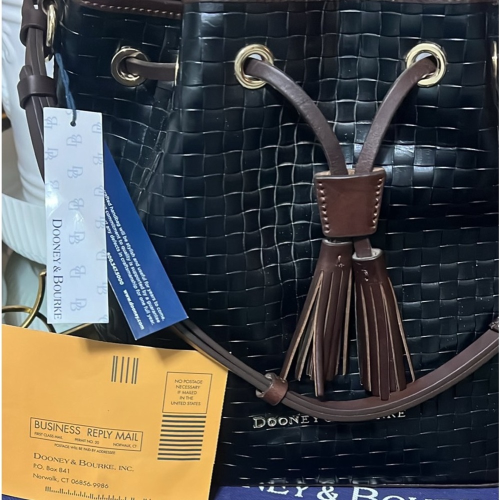 Dooney&Bourke Black Leather Handbag NEW!!!